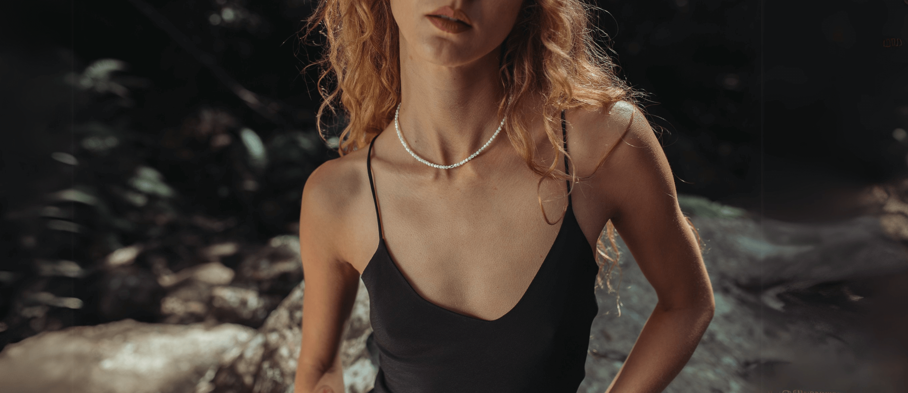 SILVER DAINTY NECKLACES