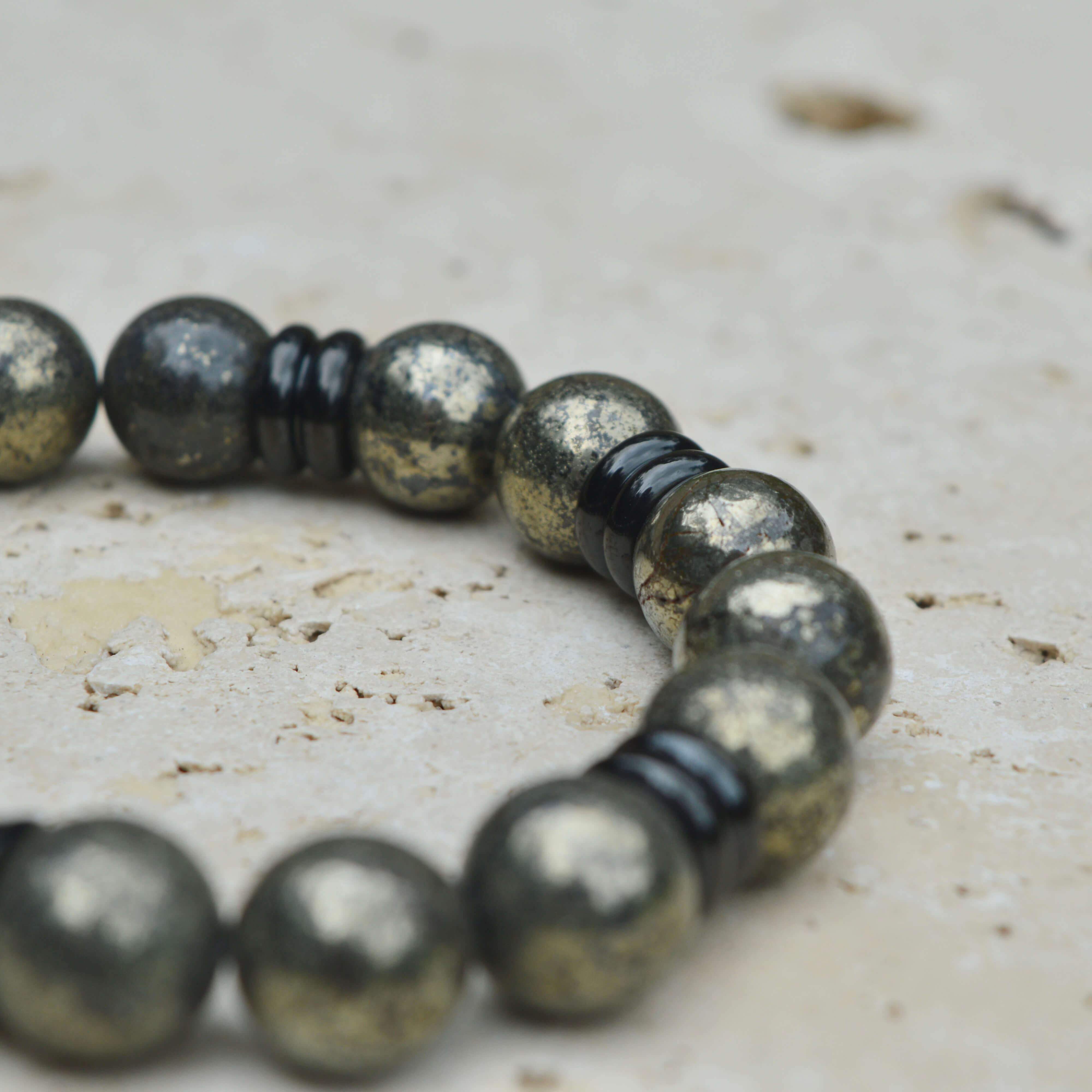 PYRITE BEADED BRACELET- NERO COLLECTION - Headless Nation