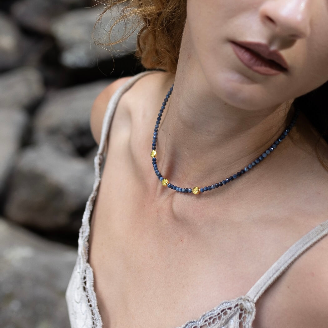 THE DAINTY- EYES- Sapphire- NECKLACE - Headless Nation