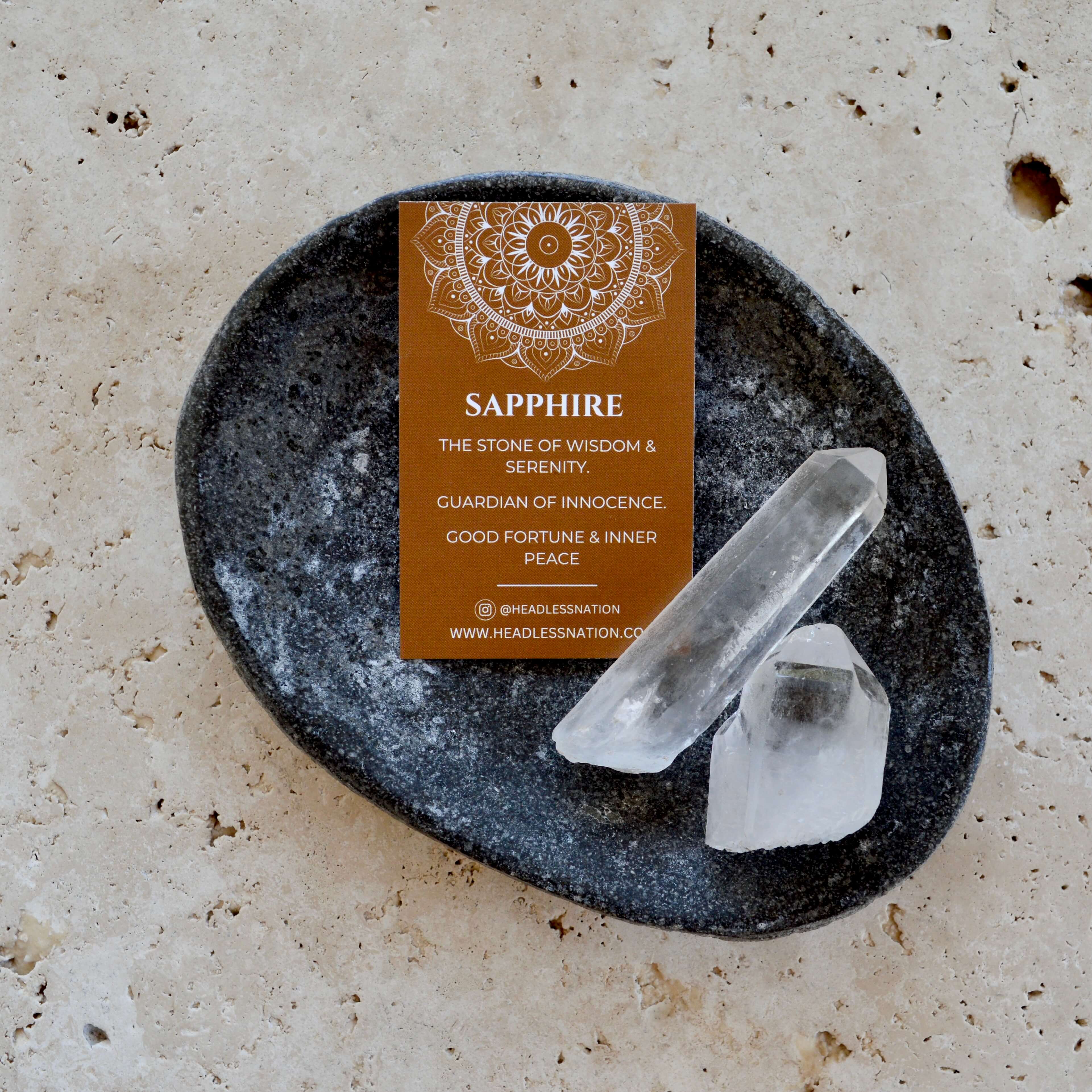 THE DAINTY- EYES- Sapphire- NECKLACE - Headless Nation