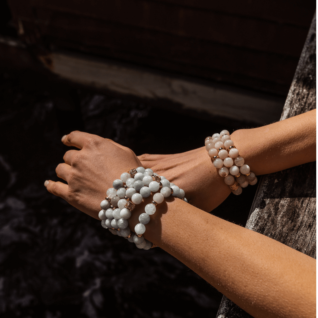 WHITE MOONSTONE & GOLD BEADED BRACELET - HALCYON COLLECTION