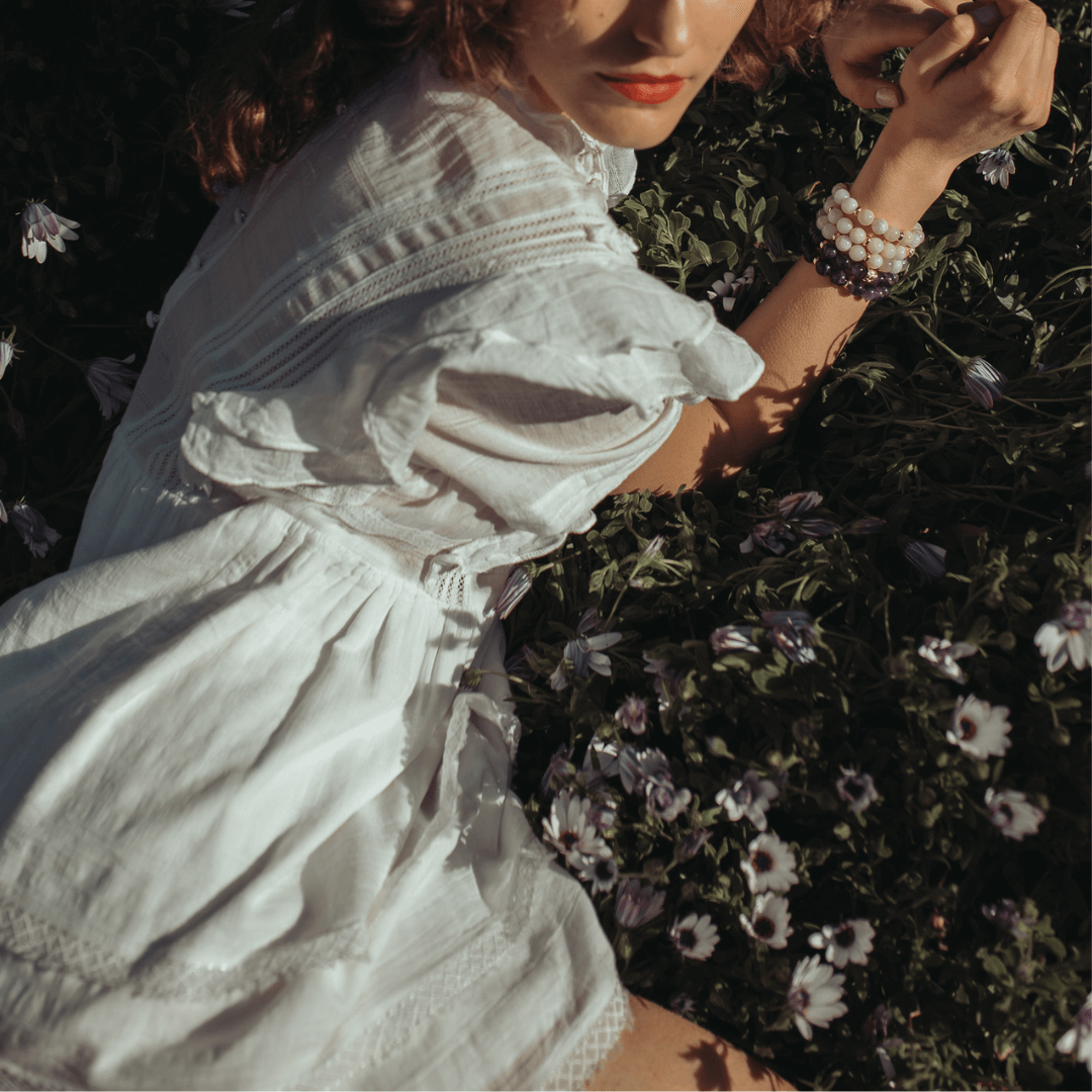 WHITE MOONSTONE & GOLD BEADED BRACELET - HALCYON COLLECTION