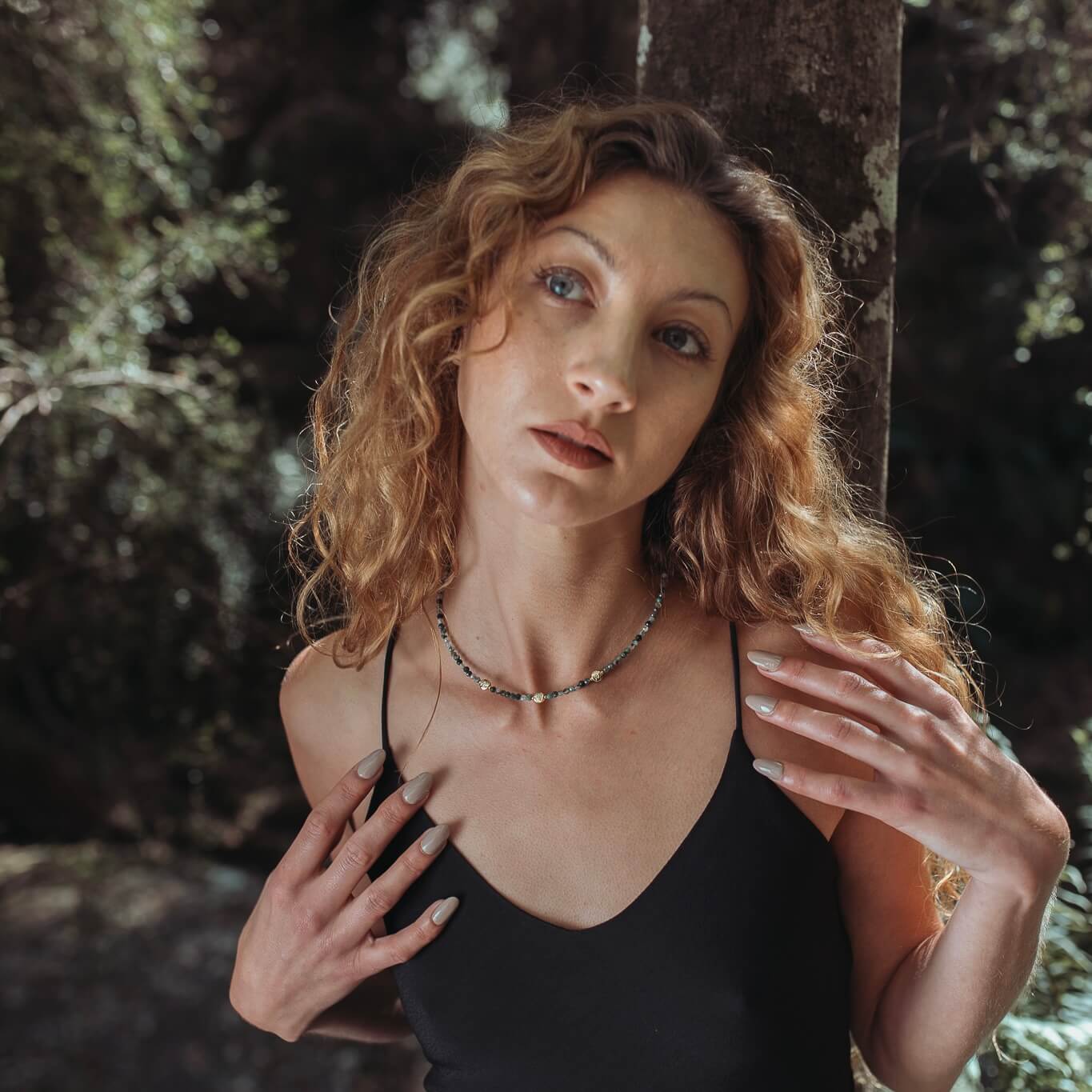 THE DAINTY- EYES- Moss Agate- NECKLACE - Headless Nation