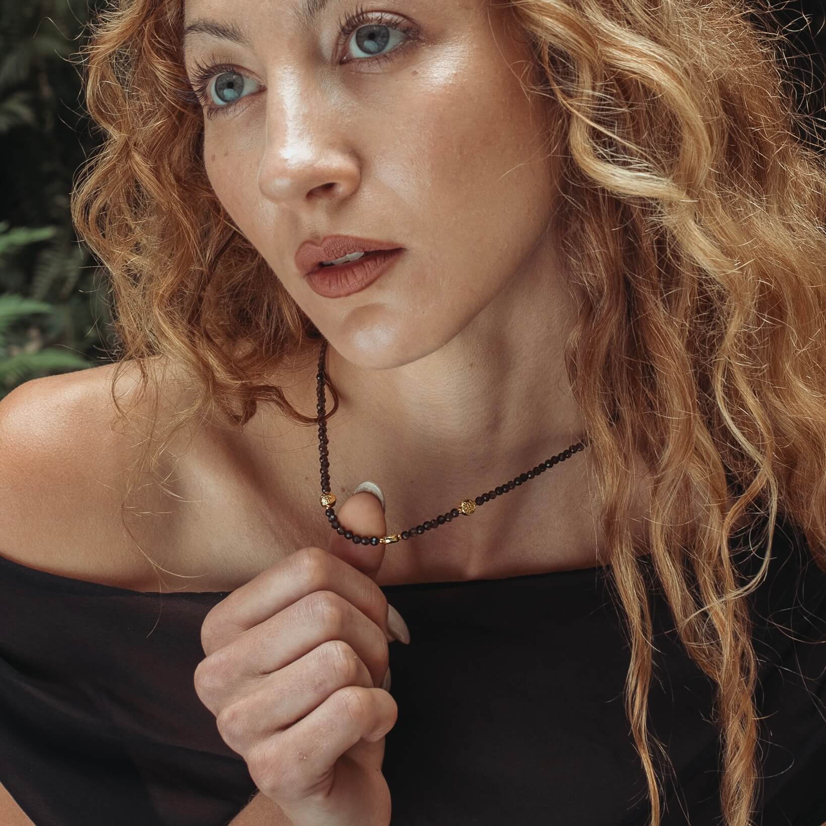 THE DAINTY- EYES- Smokey Quartz- NECKLACE