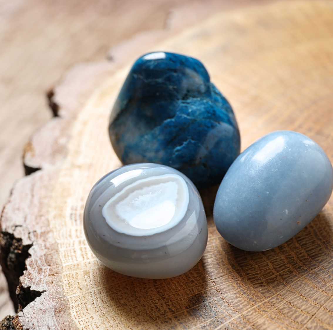 Angelite Healing Properties: Embracing Tranquility and Inner Peace
