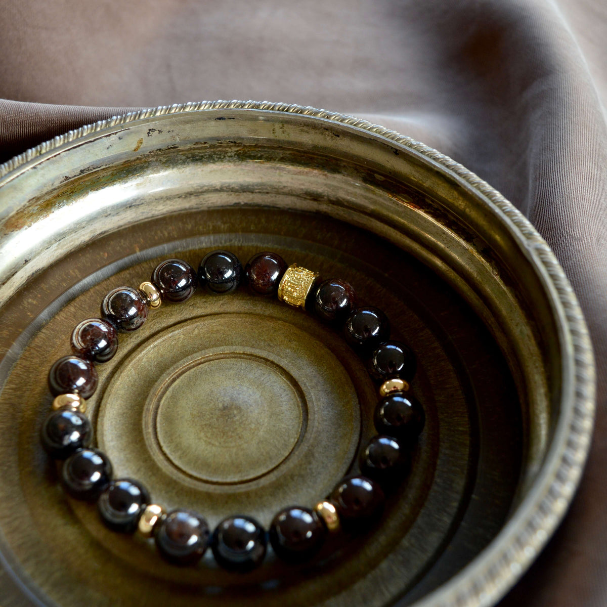 GARNET & GOLD BEADED BRACELET