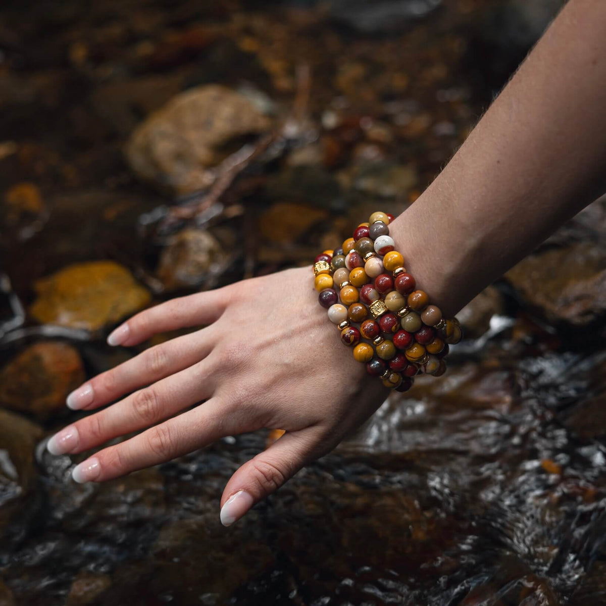 MOOKAITE & GOLD BEADED BRACELET