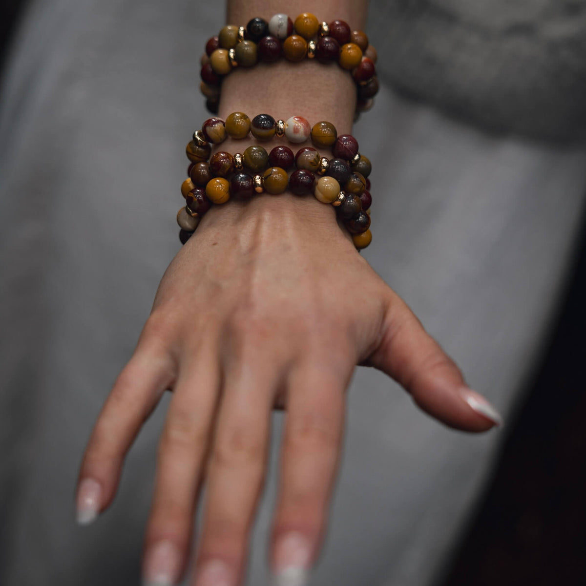 MOOKAITE & GOLD BEADED BRACELET
