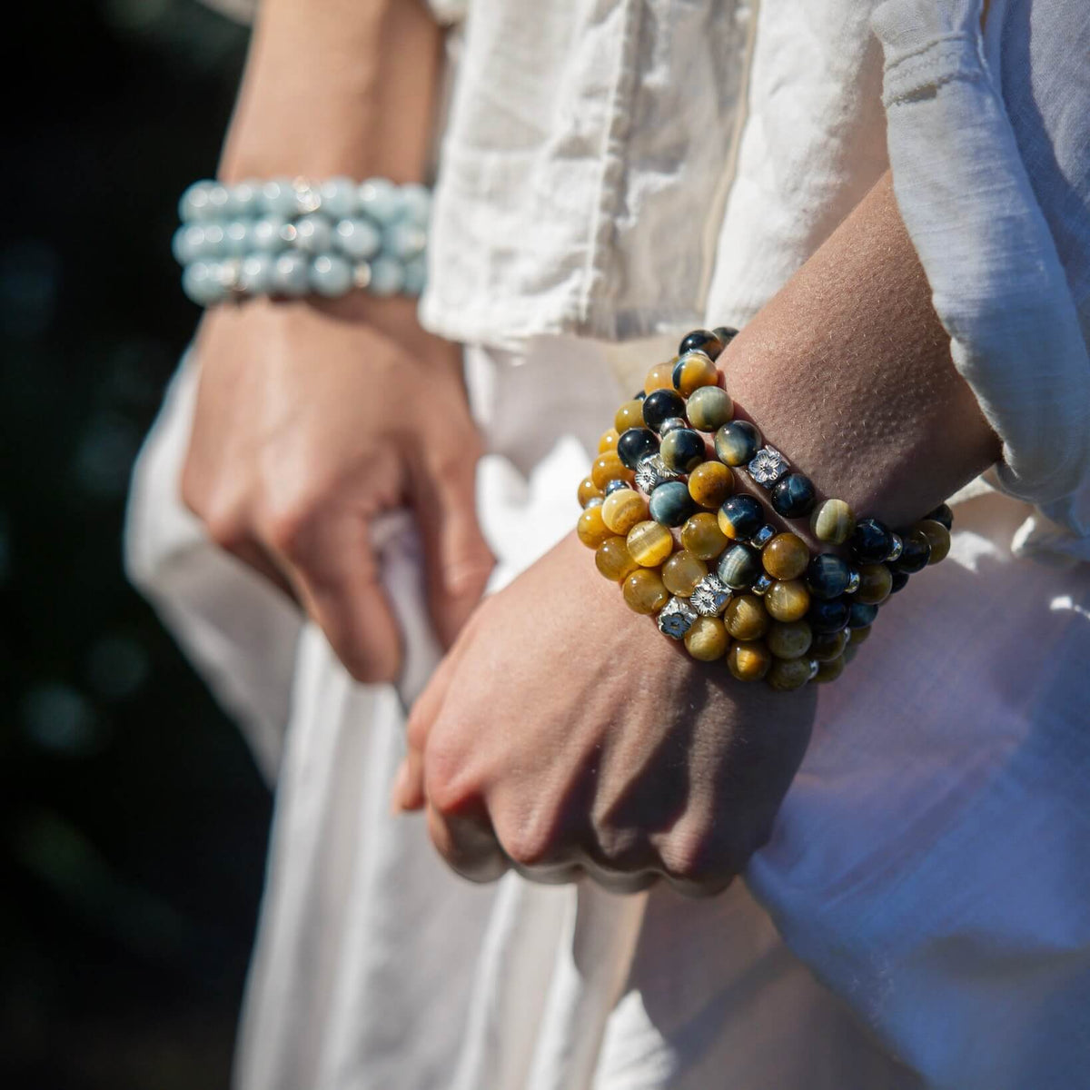 GOLDEN TIGERS EYE & STERLING SILVER BEADED BRACELET